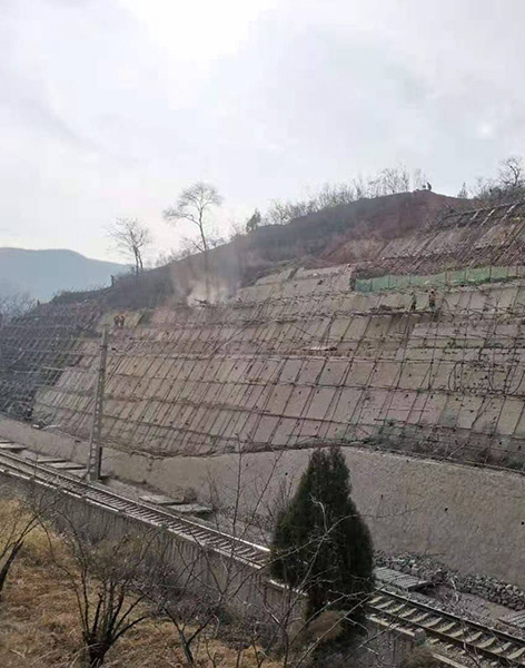 泰州兴化土钉墙